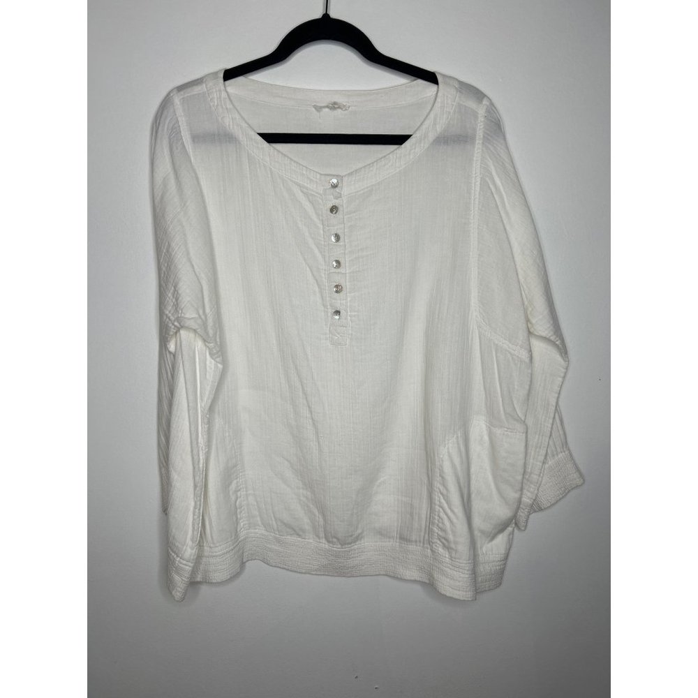Eileen Fisher white Top 100 Percent Cotton Size L